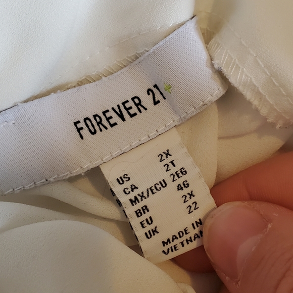 Forever 21+ Chiffon Top (2X) - Picture 6 of 8